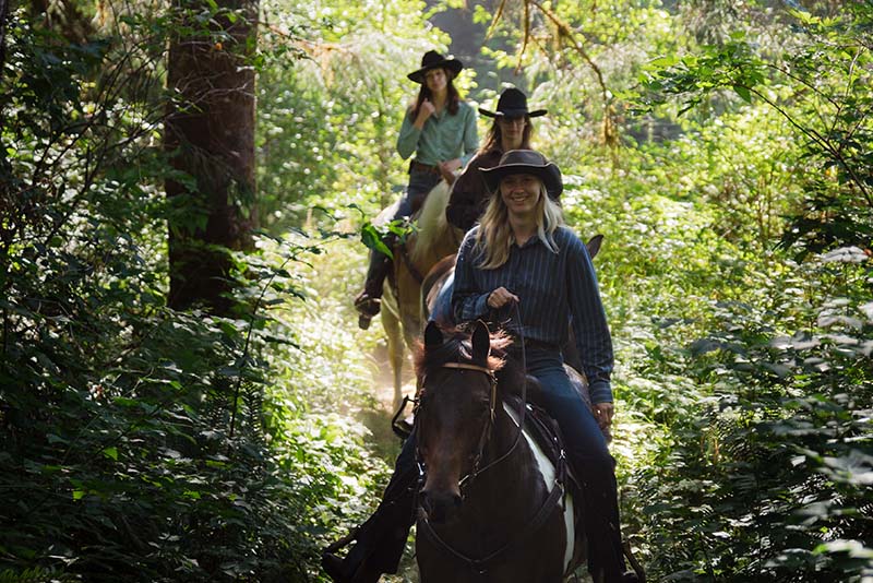 Horseriding-Left